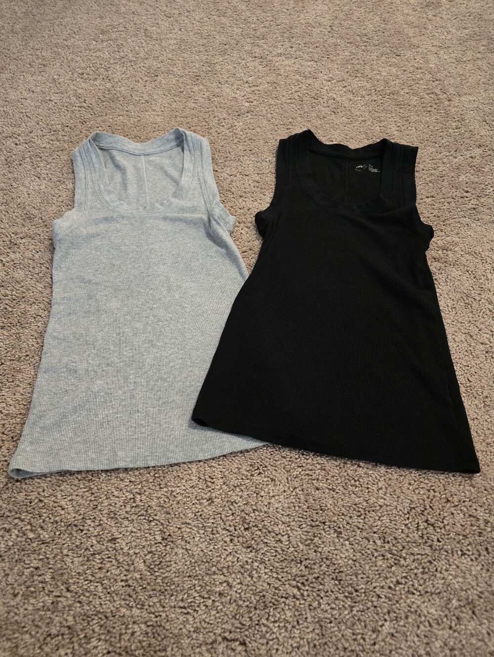 Aerie Ribbed Tank Tops size XS Extra Small